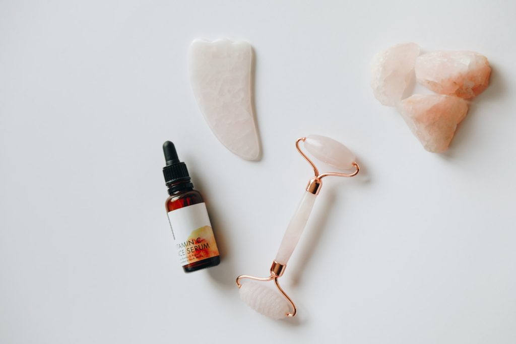 Vitamin C serum and roller for skincare